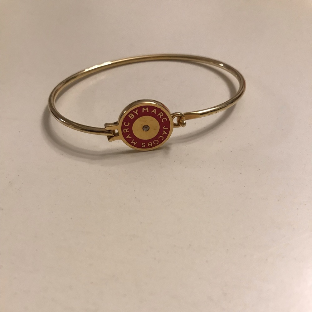 Marc by Marc Jacobs gold bracelet